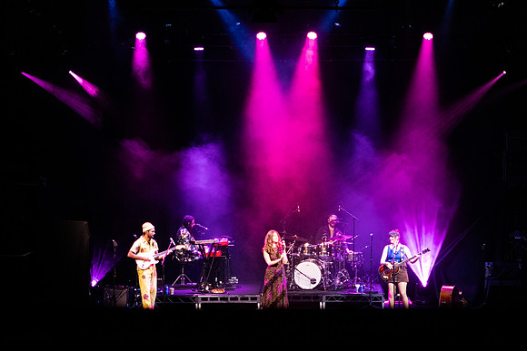 Glasgow Scotland. Lake Street Dive,