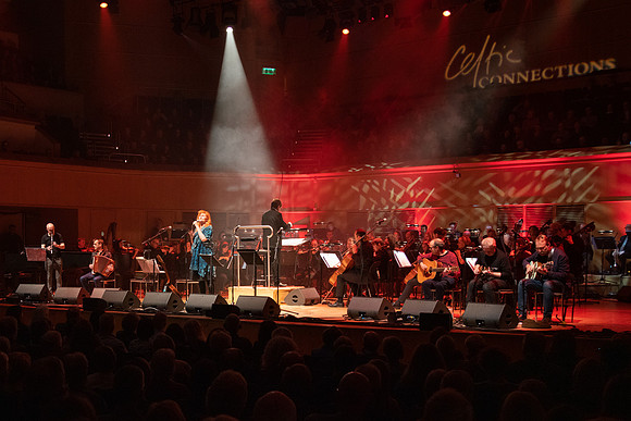 Eddi Reader, Auld Lang Syne. Glasgow, Scotland Celtic Connections festival 2020.