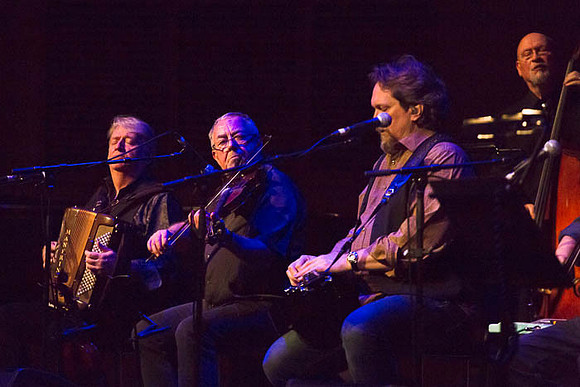 Jerry Douglas, Aly Bain, Phil Cunningham