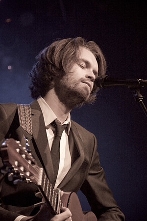 fyfe dangerfield