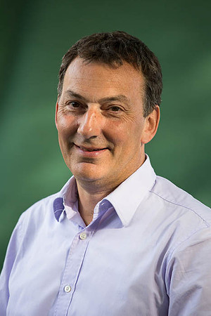 Mark Urban