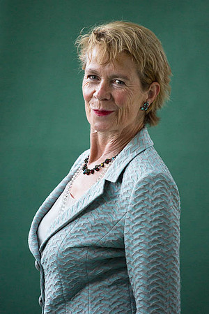 Celia Imrie