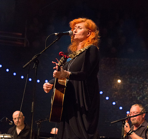 Eddi Reader