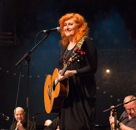 Eddi Reader