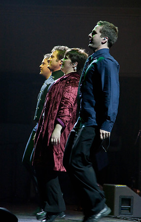 breton dancers