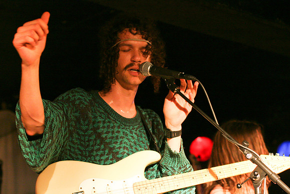 darwin deez