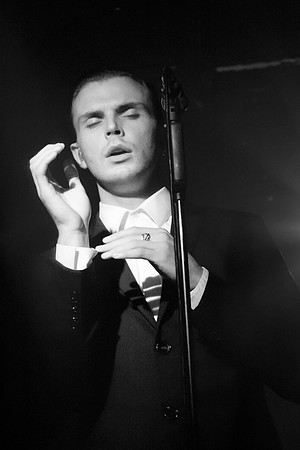 theo hutchcraft