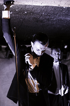 theo hutchcraft