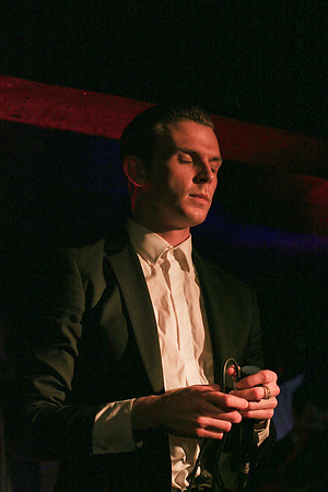 theo hutchcraft