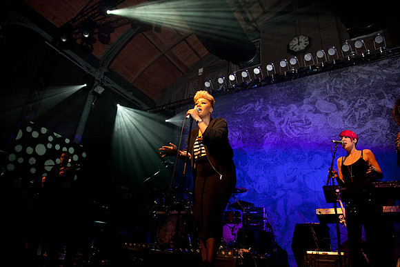 Emeli Sande Old Fruitmarket 2011