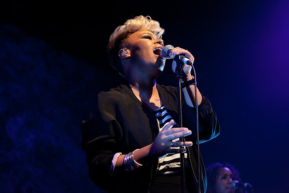 Emeli Sande Old Fruitmarket 2011