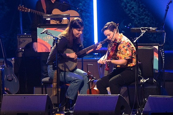 Glasgow soctland. Allison de Groot & Tatiana Hargreaves