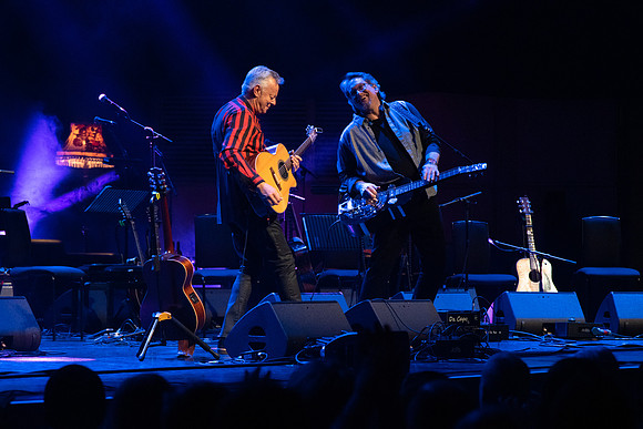 Tommy Emmanuel, Jerry Douglas. Sessions Celtic Connections 2020. Glasgow, Scotland.