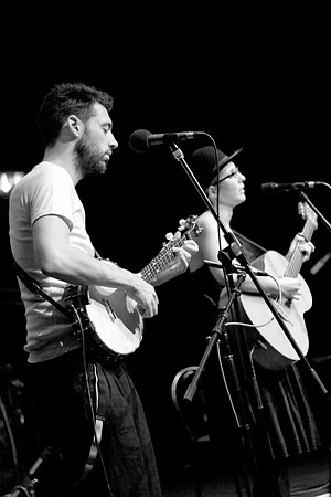 kirtsy mcgee live album shoot manchester