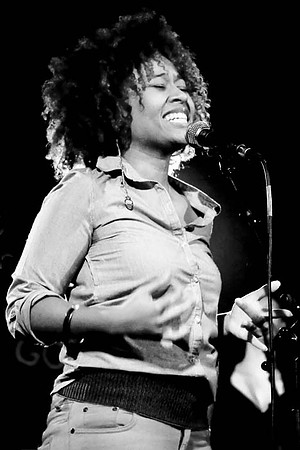 Adele Sande (2)-Edit-2