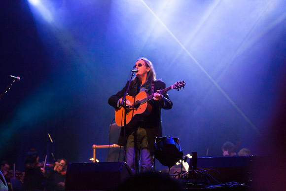 Dougie MacLean