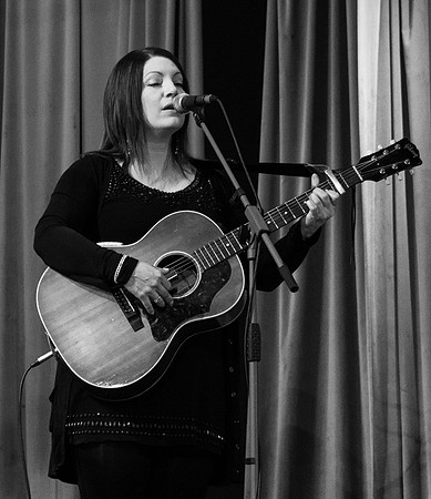 Edwina Hayes