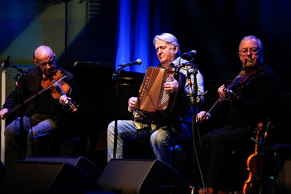 ali bain & phil cunningham